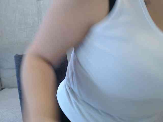 JenniferTheChic webcam