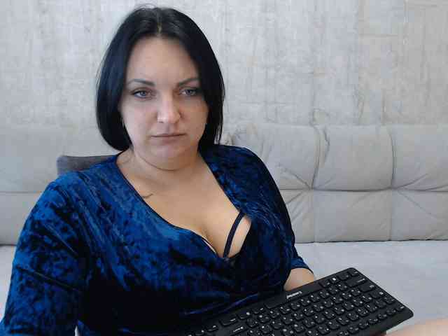 JenniferTheChic webcam