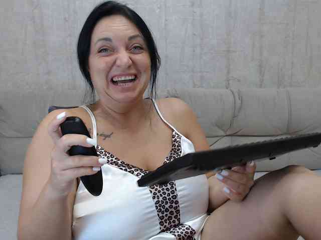 JenniferTheChic webcam