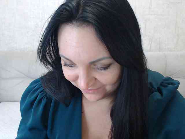 AngelinaCute