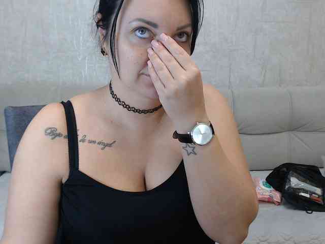JenniferTheChic webcam