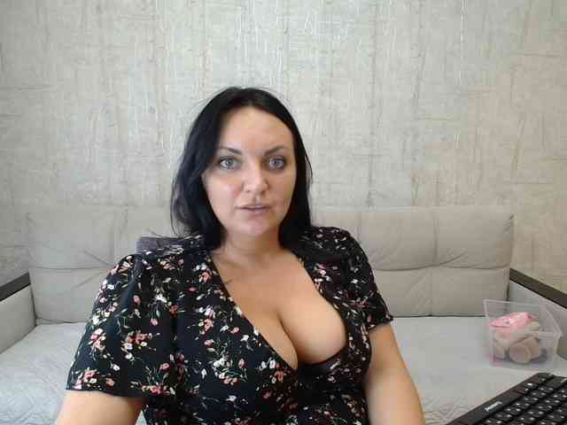 AngelinaCute Sex Cam Show