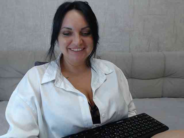 JenniferTheChic webcam