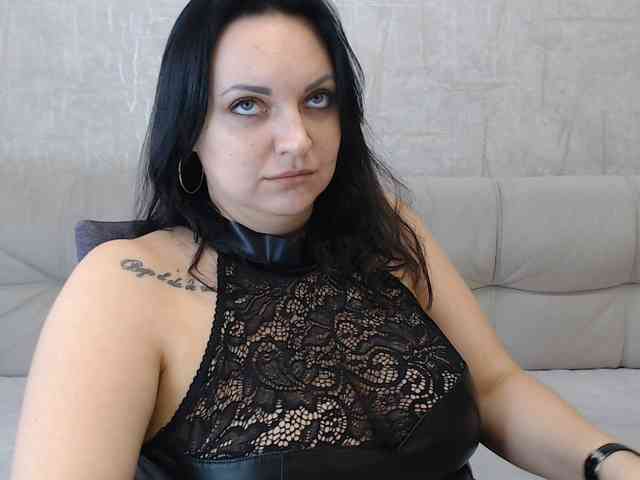 JenniferTheChic webcam