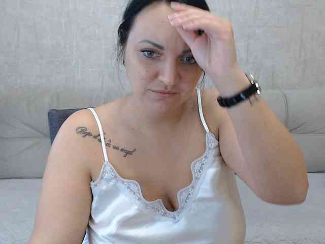 JenniferTheChic webcam