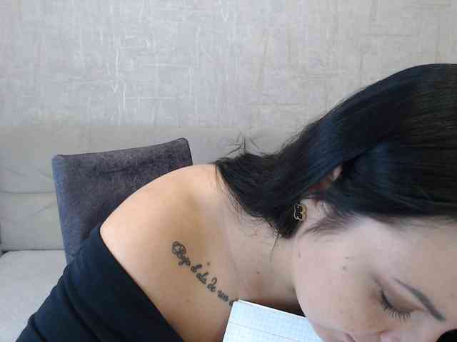 JenniferTheChic webcam