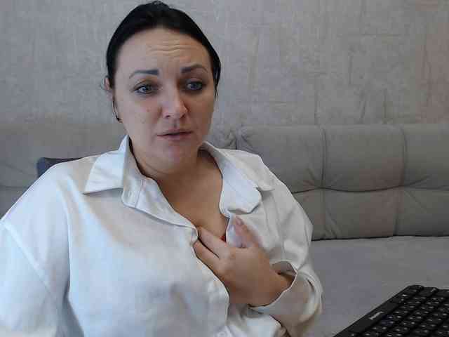 JenniferTheChic webcam