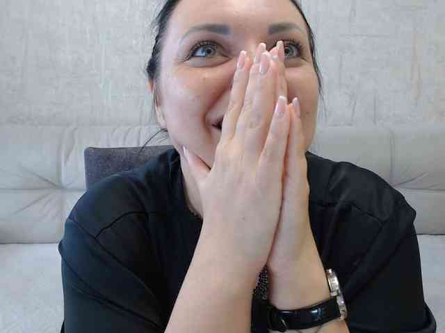 AngelinaCute Live Webcam on BongaCams