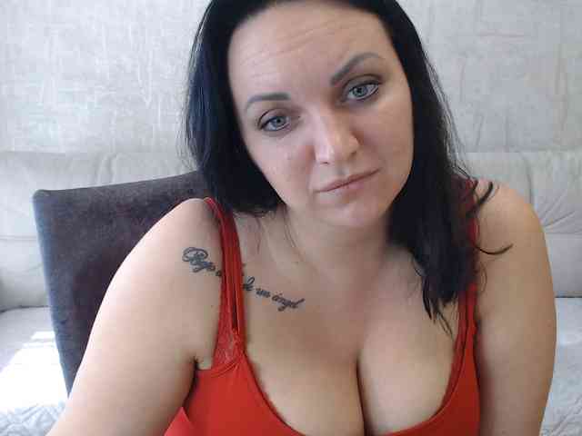 JenniferTheChic webcam