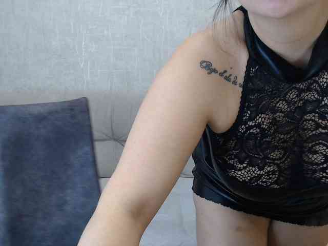 JenniferTheChic webcam