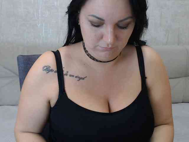 JenniferTheChic webcam