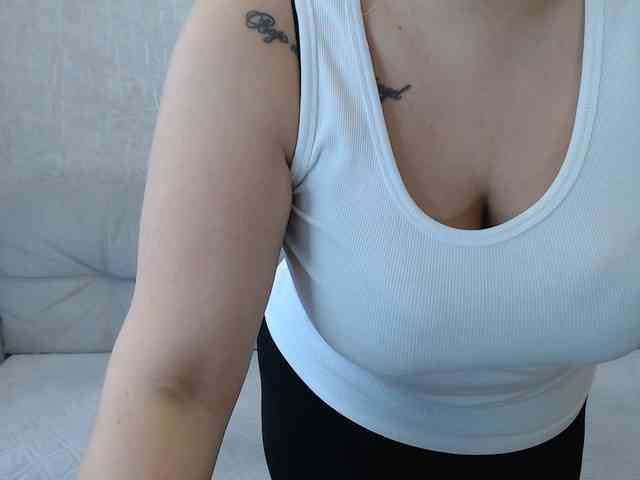 JenniferTheChic webcam