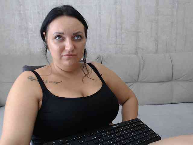 JenniferTheChic webcam