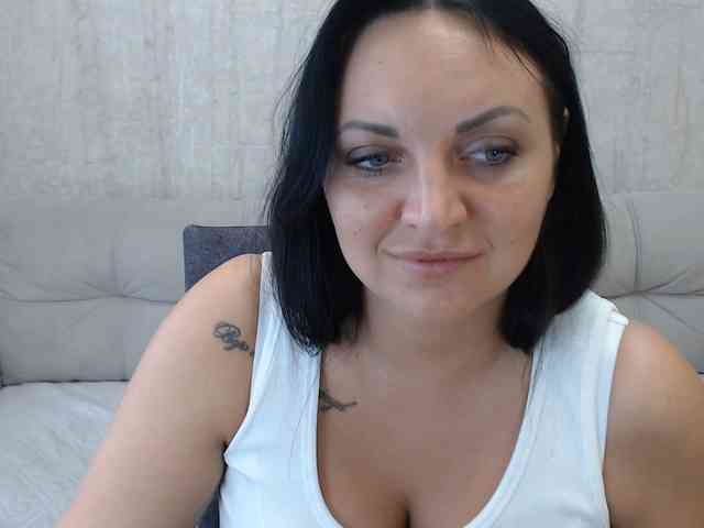 JenniferTheChic webcam
