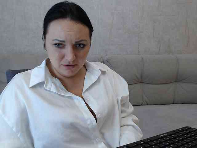 JenniferTheChic webcam