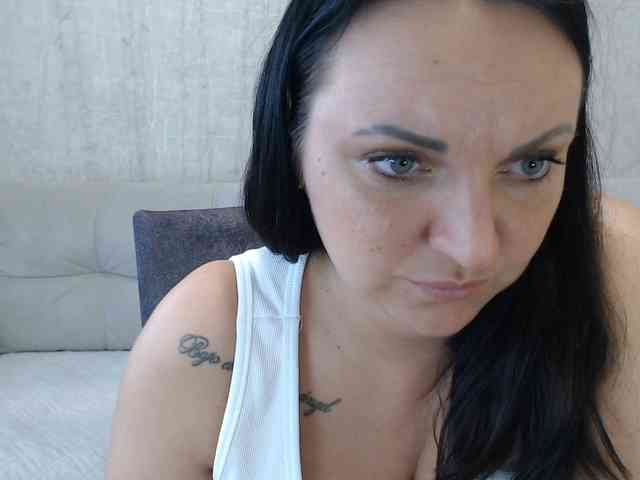 JenniferTheChic webcam