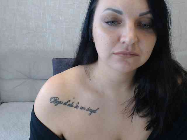 JenniferTheChic webcam