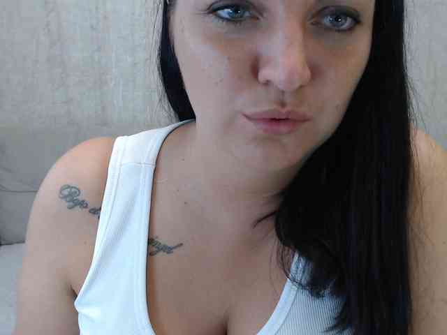 JenniferTheChic webcam