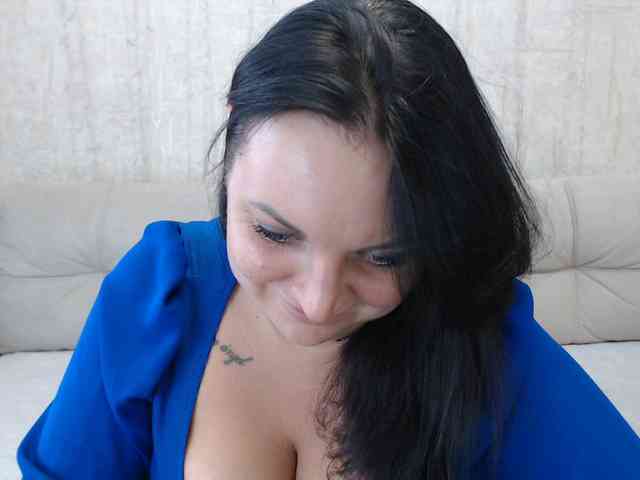 JenniferTheChic webcam