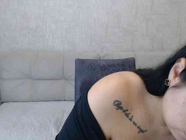 JenniferTheChic webcam