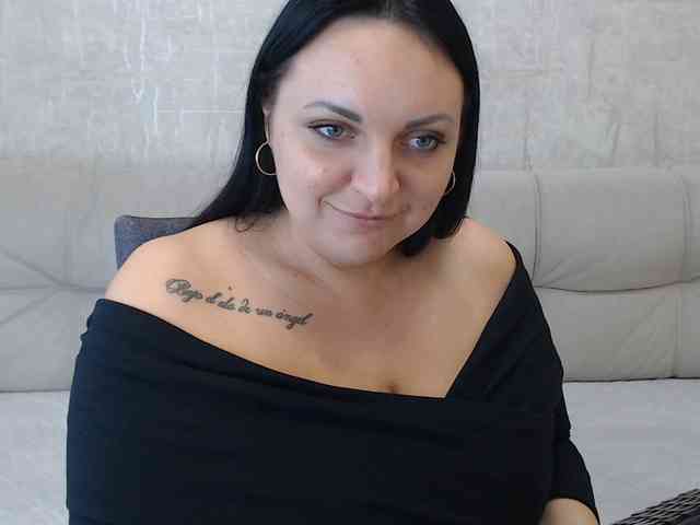 JenniferTheChic webcam