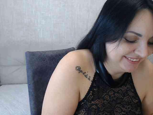 JenniferTheChic webcam