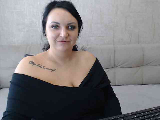 JenniferTheChic webcam