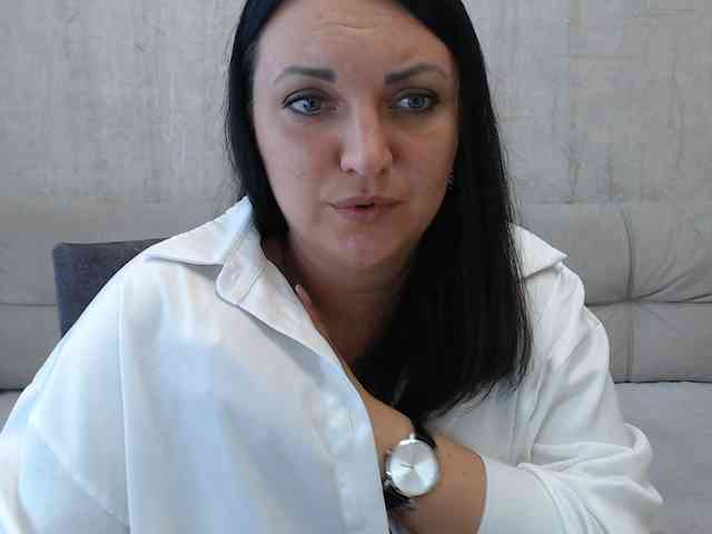JenniferTheChic webcam