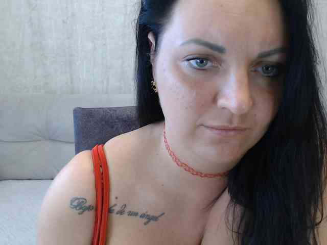 JenniferTheChic webcam
