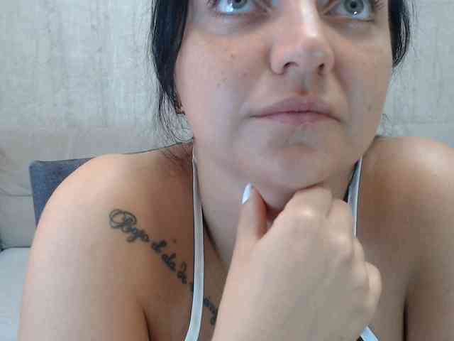 JenniferTheChic webcam