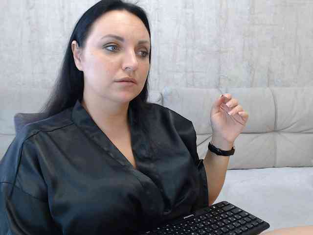 JenniferTheChic webcam