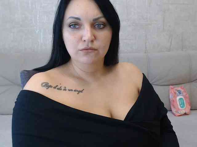 JenniferTheChic webcam