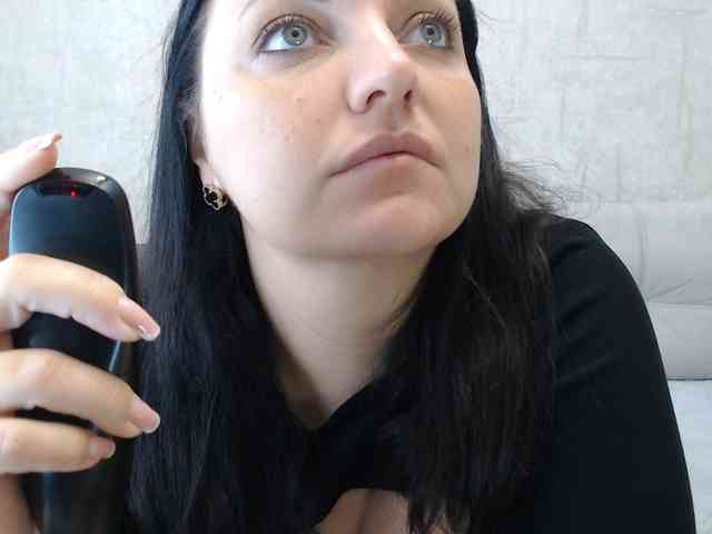 AngelinaCute Live Webcam on BongaCams