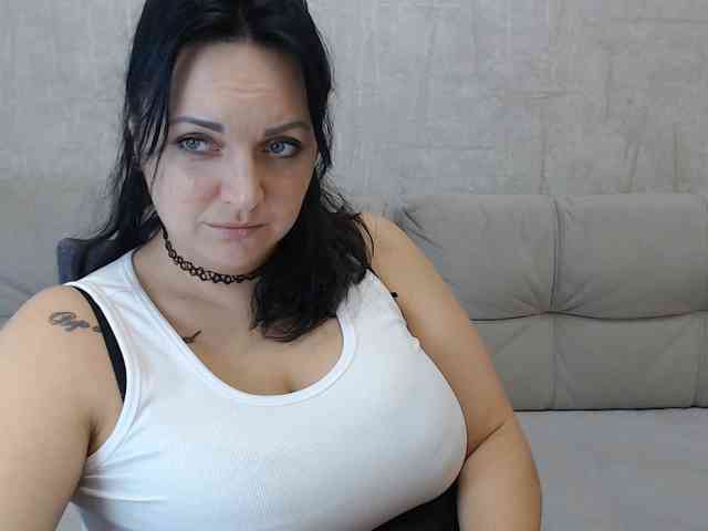 JenniferTheChic webcam