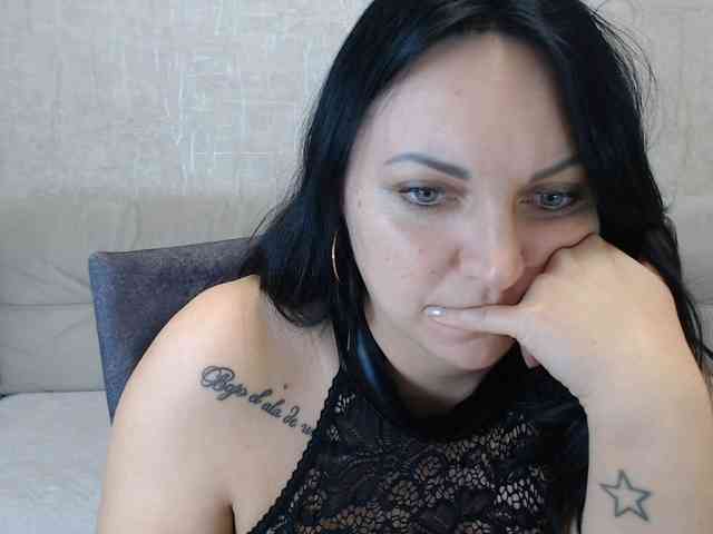 JenniferTheChic webcam