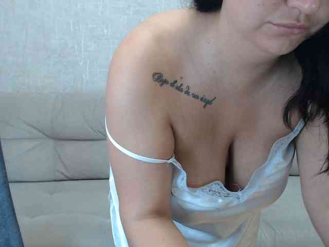 JenniferTheChic webcam