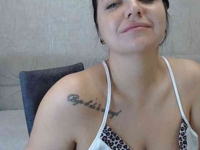 JenniferTheChic webcam