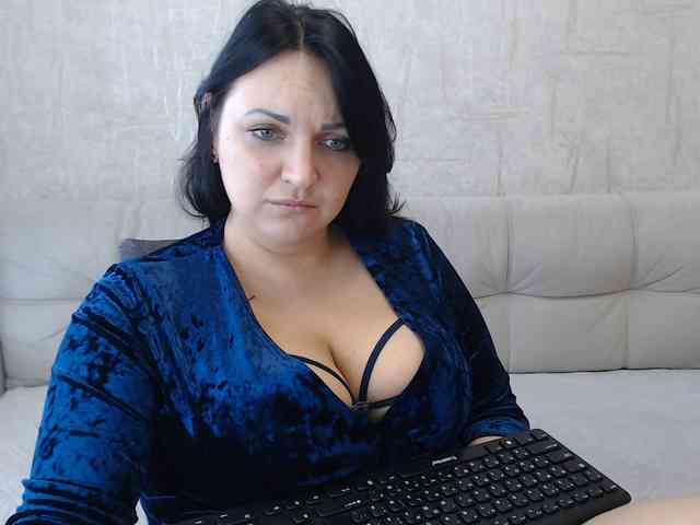 JenniferTheChic webcam