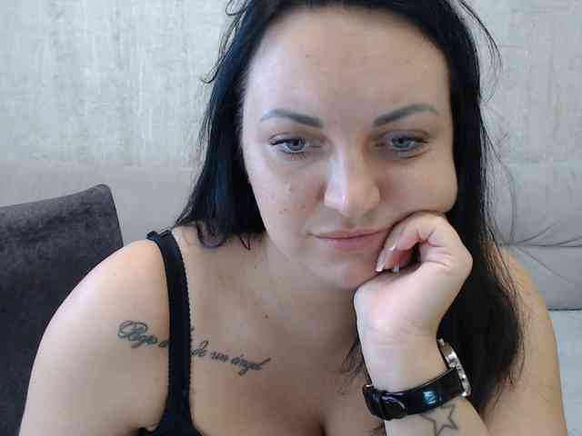 JenniferTheChic webcam