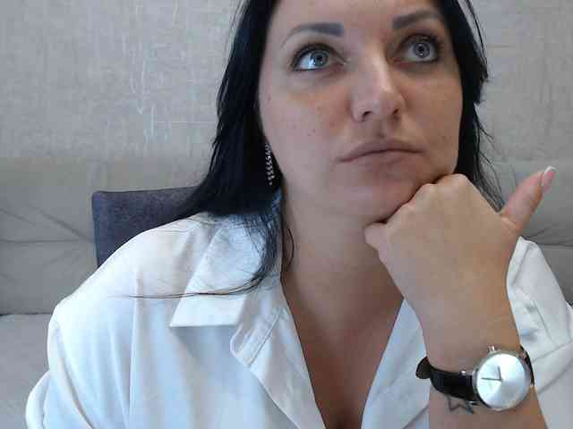 JenniferTheChic webcam