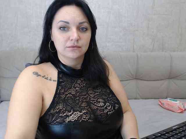 JenniferTheChic webcam