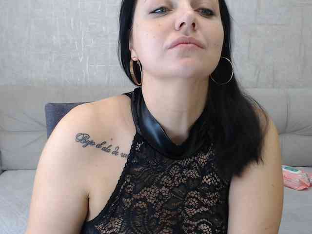 JenniferTheChic webcam