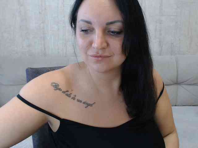 JenniferTheChic webcam