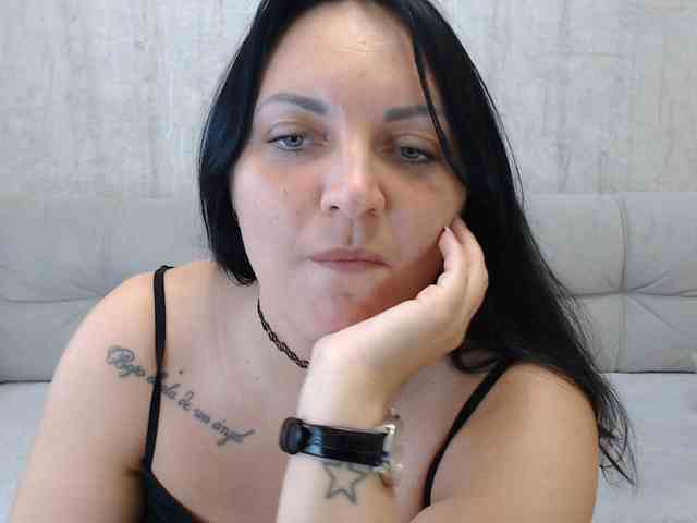 JenniferTheChic webcam