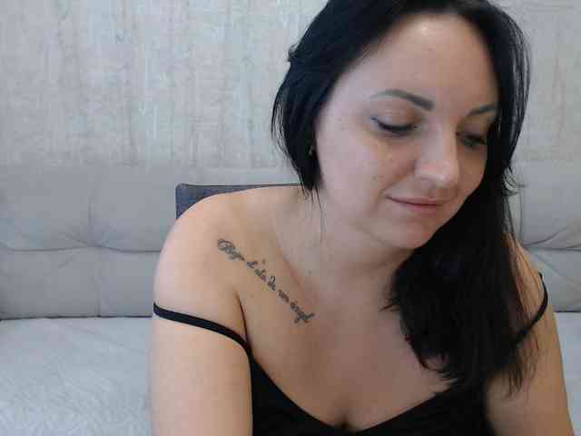 JenniferTheChic webcam