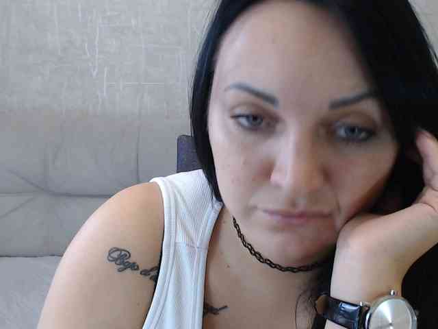 JenniferTheChic webcam