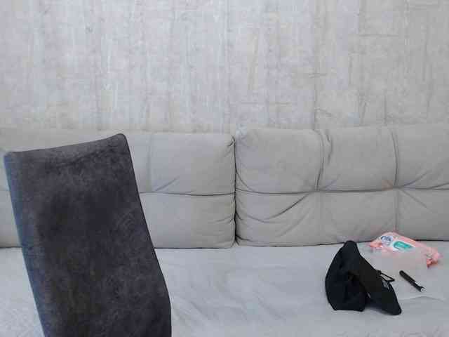 JenniferTheChic webcam