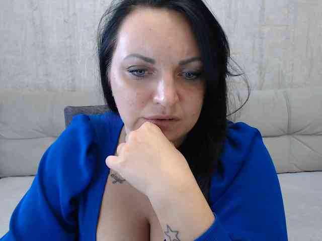 JenniferTheChic webcam