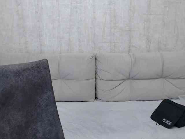 JenniferTheChic webcam