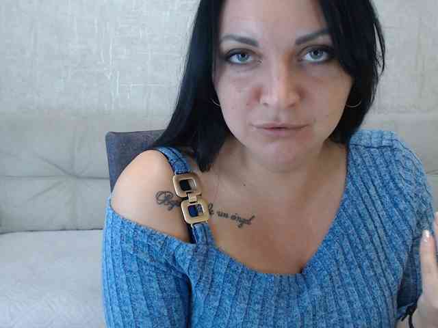 JenniferTheChic webcam
